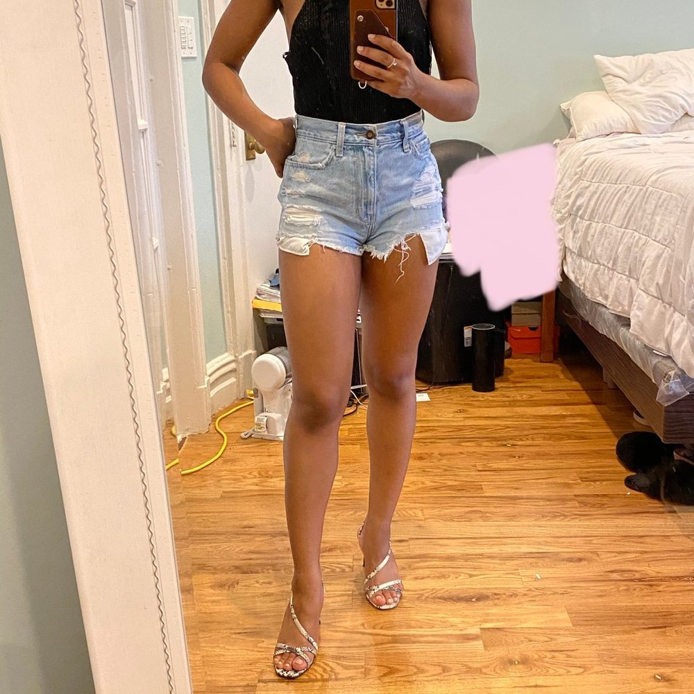 Hollister Vintage Short High Rise size 0